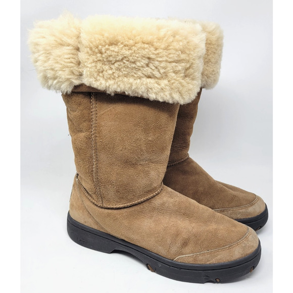 Ugg Tall Braid Shearling Boots Women's Size 7 Leather w/ Sheepskin Lining - Picture 1 of 10
